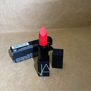 Nars lipstick